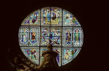 Ost-Rosenfenster (Buntglas)